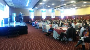 Público en la entrega del Premio a CCO Los Consultores